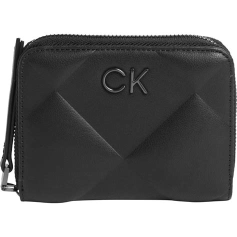 calvin klein pung